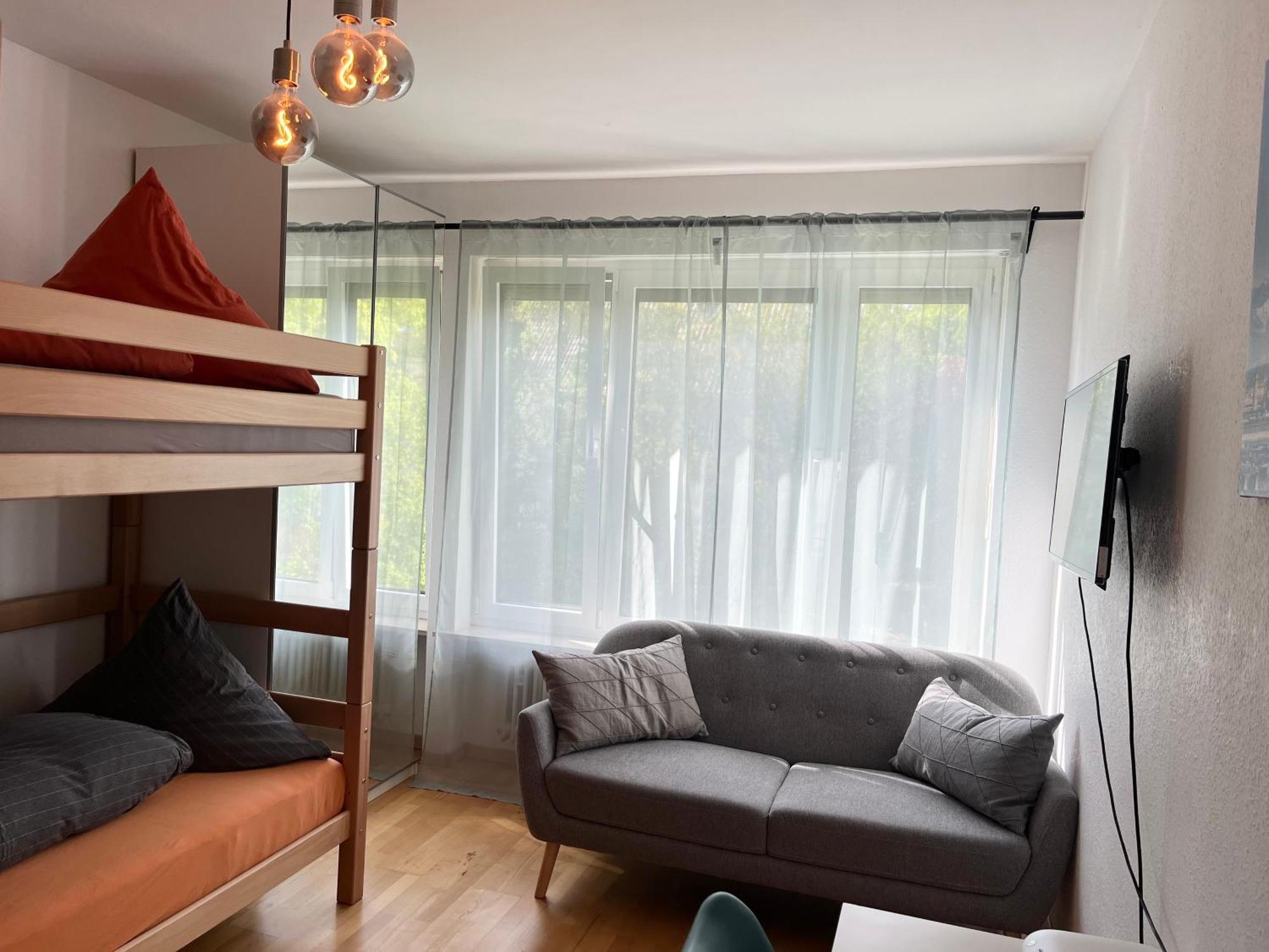 Gemütliches / Garten / In Geteilten Haus / Nahe Zentrum * Múnich